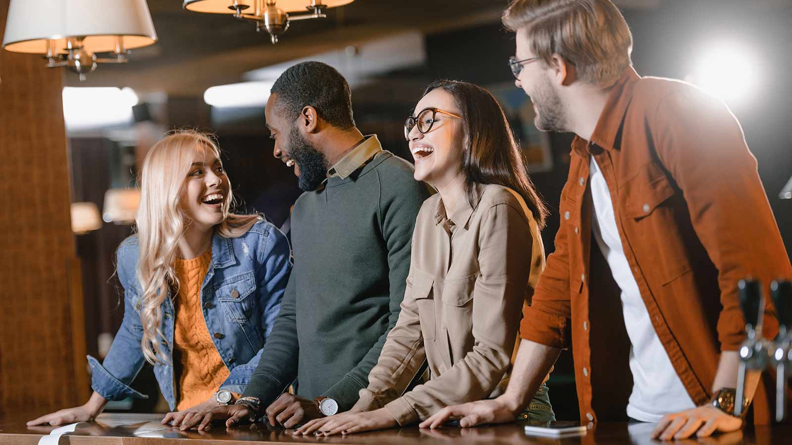 people-in-pub